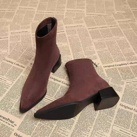 Pointed-toe Chunky-heel Fashion Boots With A Back Zipper