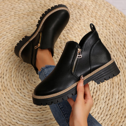 Autumn And Winter Round Toe High Heel Boots Women's Shoes Product information: Pattern: solid color Lining material: imitation leather Color: Black Heel height: mid heel (3-5CM) Sock length: low tube Heel shape: square heel Size: 36,37,38,39,40,41,42,43 S