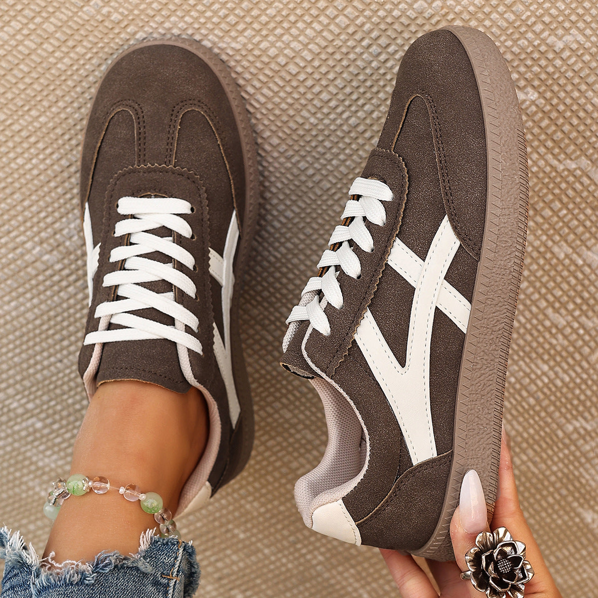 Versatile Lace-up Low-top Athletic Sneakers