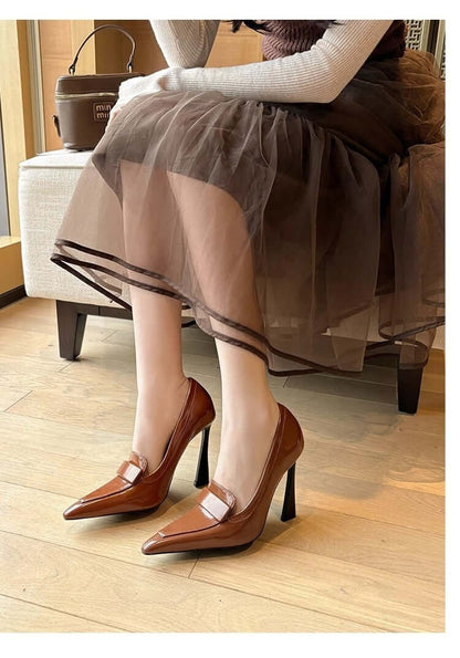 Retro Pointed Elegant Women's Commuting Stiletto Patent Leather High Heels Product information: Pattern: solid color Lining material: imitation leather Color: Black, Brown Upper height: low top Heel height: high heels [6-8cm (inclusive)] Heel shape: taper