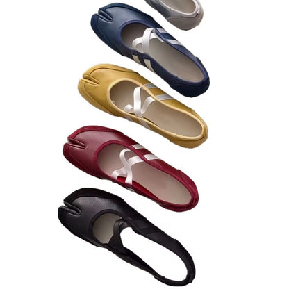 New Womens Flat-toe Clog Shoes With A Casual Cross-Strap Design And A Pig-Hoof Sole