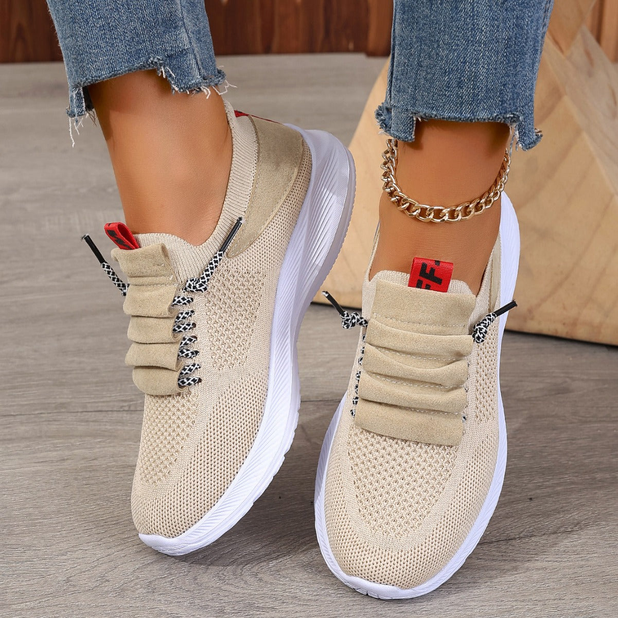 Casual Sneaker Non-slip Wear-resistant Flat Heel Round Toe Running Shoes Casual Non-slip Running Shoes – Flat Heel Round Toe Design Stay comfortable and safe with casual non-slip running shoes. Wear-resistant flat heel and round toe design perfect for run