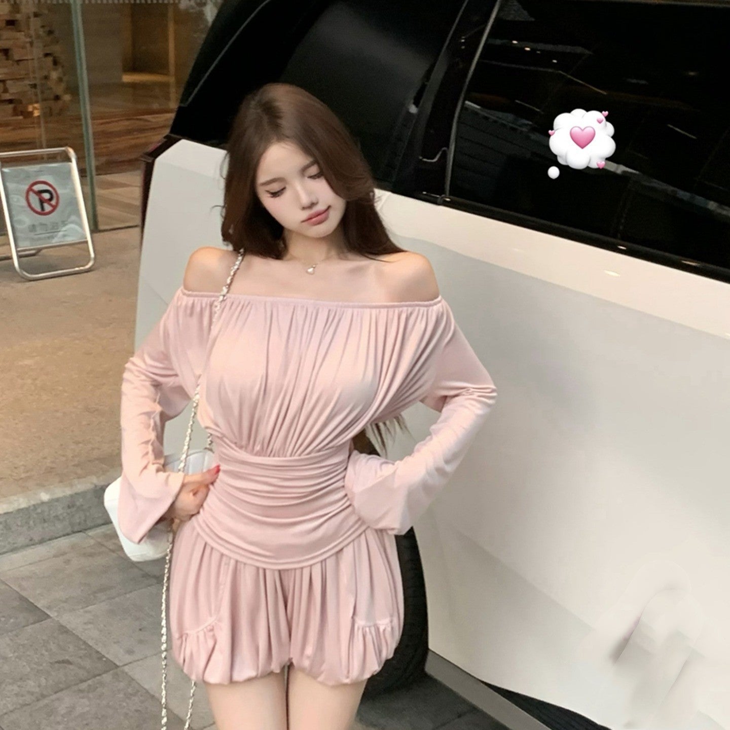 Off-shoulder Pleated Casual Shorts Two-piece Set