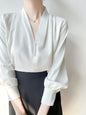 Women's Polyester V-neck Chiffon Long-sleeved Shirt