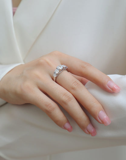 1 Carat Moissanite Wedding Ring in S925 Silver