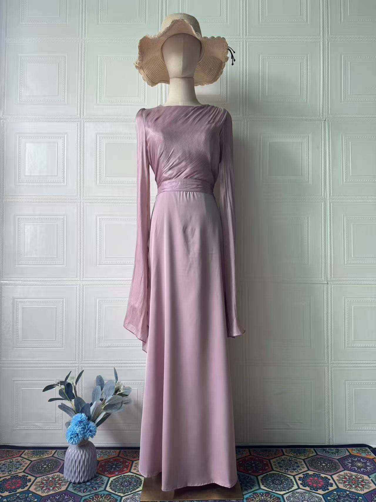 Elegant Summer Sleeve Contrast Chiffon & Satin Maxi Dress With Flared Cuffs - Slim Fit Long Dress For Women
