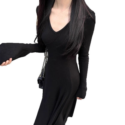 Knitted Women's Autumn And Winter Design Temperament Waist-controlled Dress