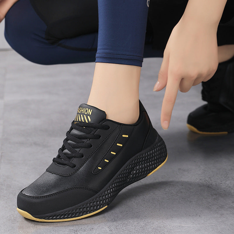 Leather Women's Shoes Casual Sneaker Round Toe Flat Heel Women's Running Shoes Product information: Pattern: solid color Applicable sports: Universal Color: Black Rose Red, black and white, black and gold Upper height: low top Size: 35, 36, 37, 38, 39, 40
